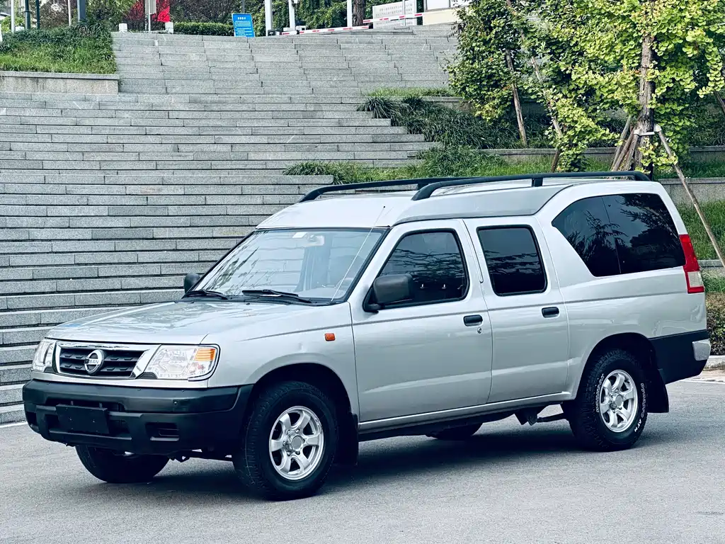 Dongfeng Rich — миниатюра 3