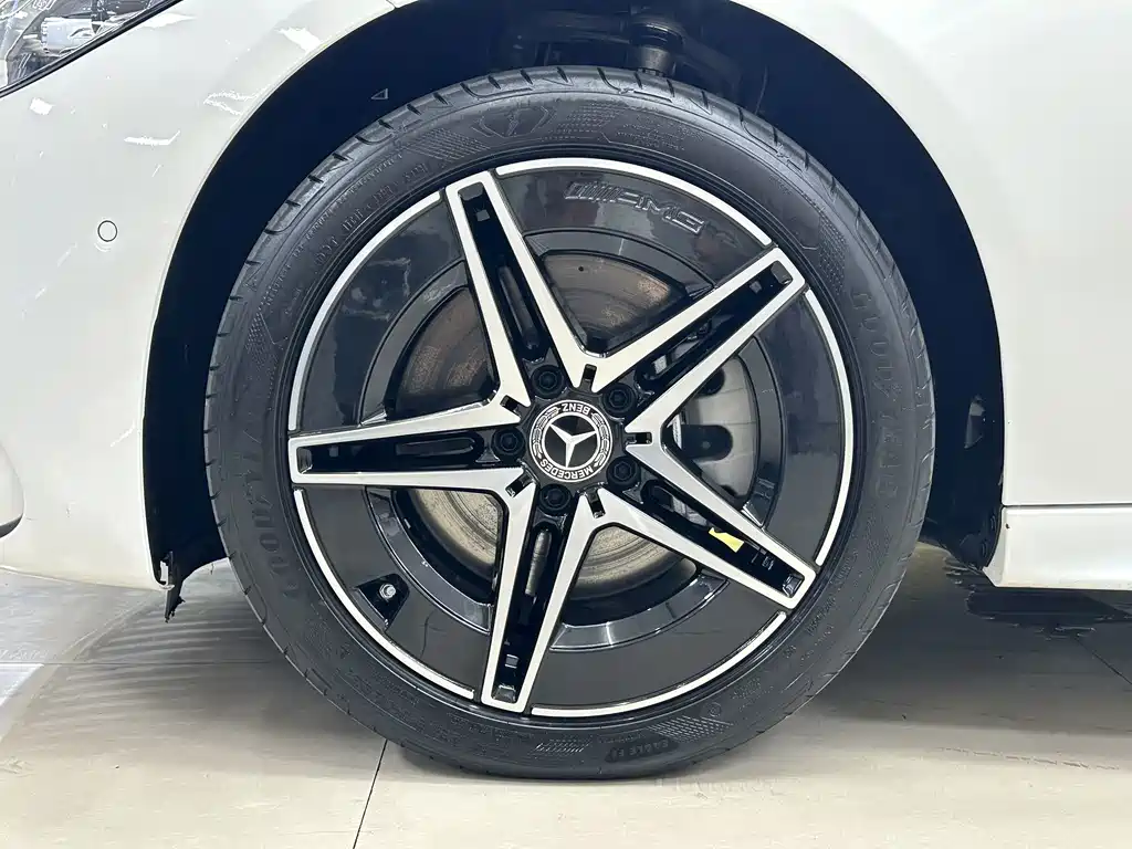 Mercedes-Benz C-Class — миниатюра 24