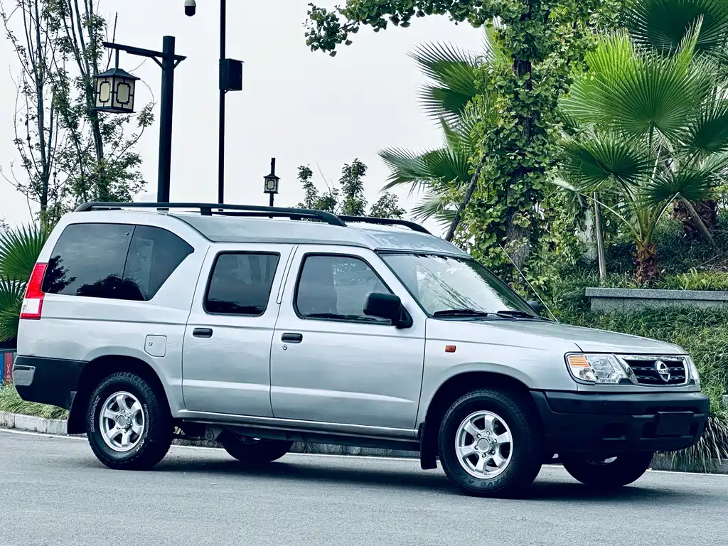 Dongfeng Rich — миниатюра 4