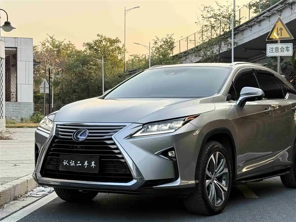 LEXUS RX
