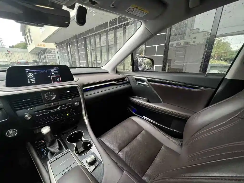 Lexus RX — миниатюра 12