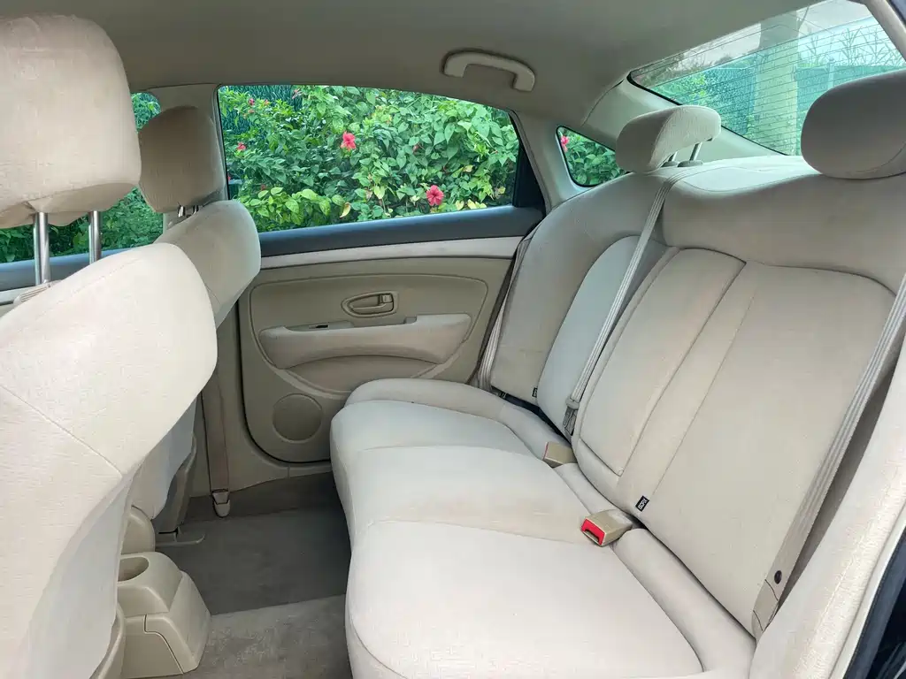 Nissan Sylphy — миниатюра 17