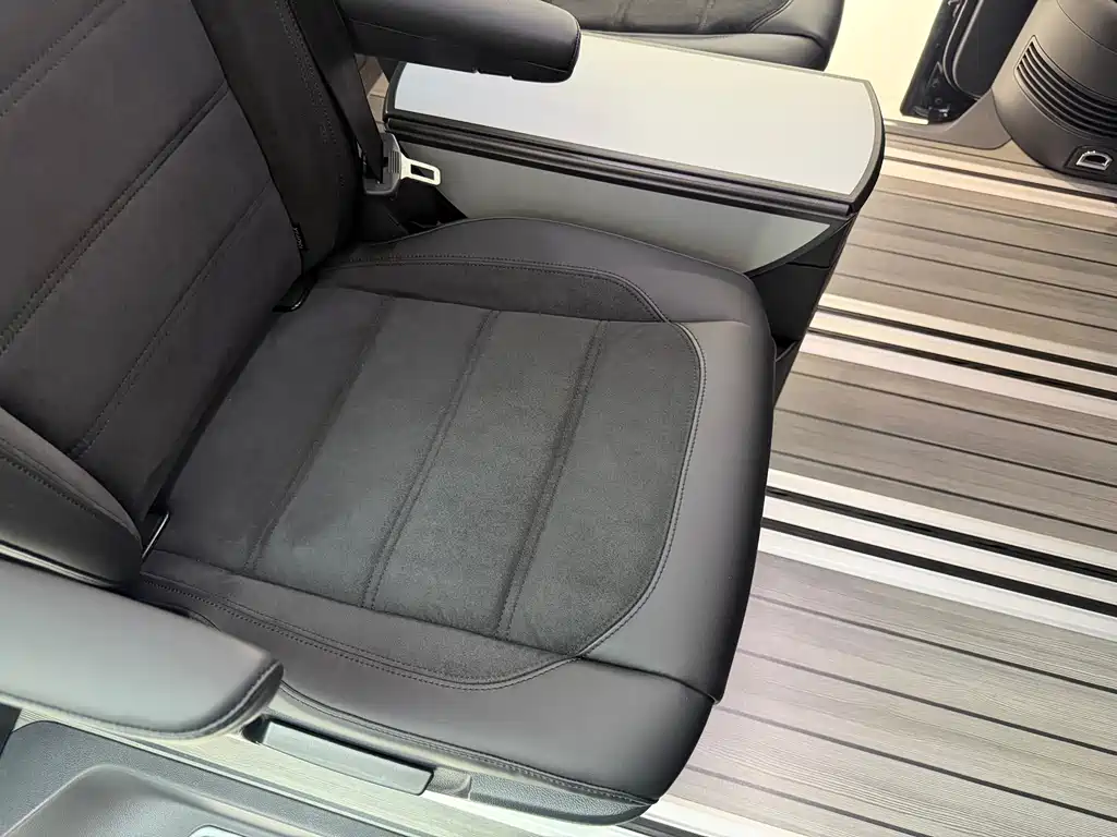 Volkswagen Multivan — миниатюра 20