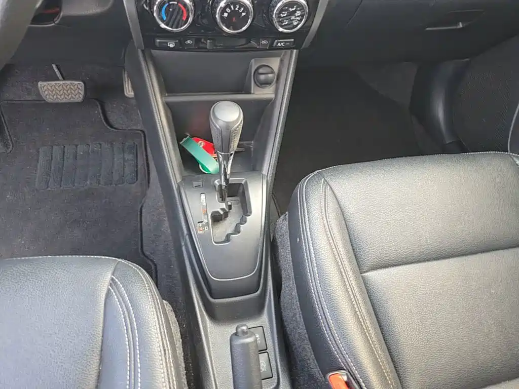 Toyota Yaris L — миниатюра 14