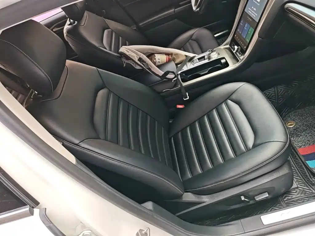 Ford Mondeo — миниатюра 25