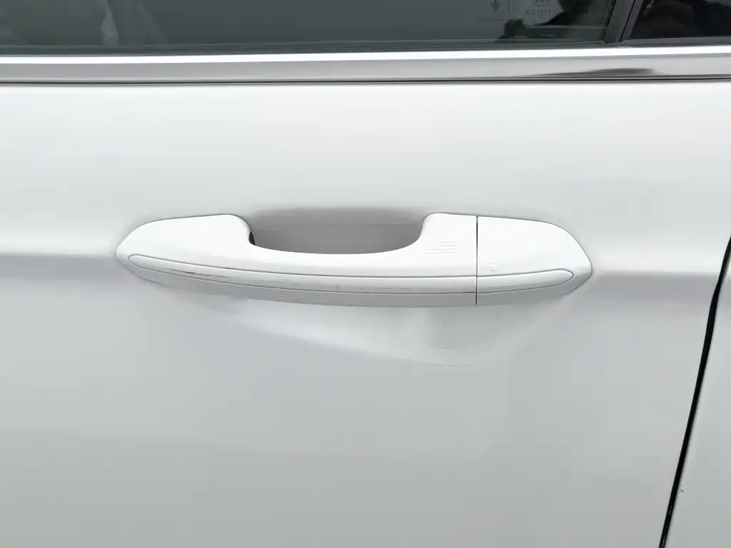 Ford Mondeo — миниатюра 18