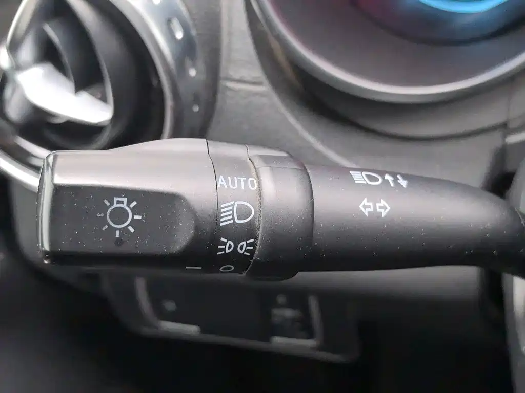 BYD Yuan — миниатюра 21