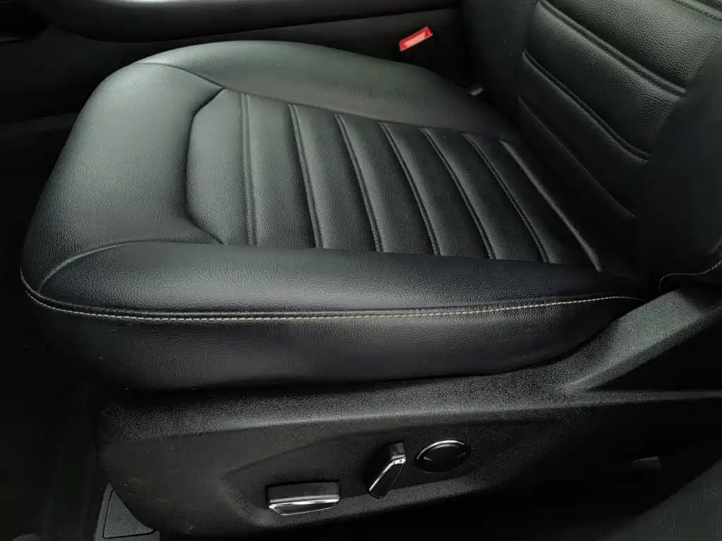 Ford Mondeo — миниатюра 20