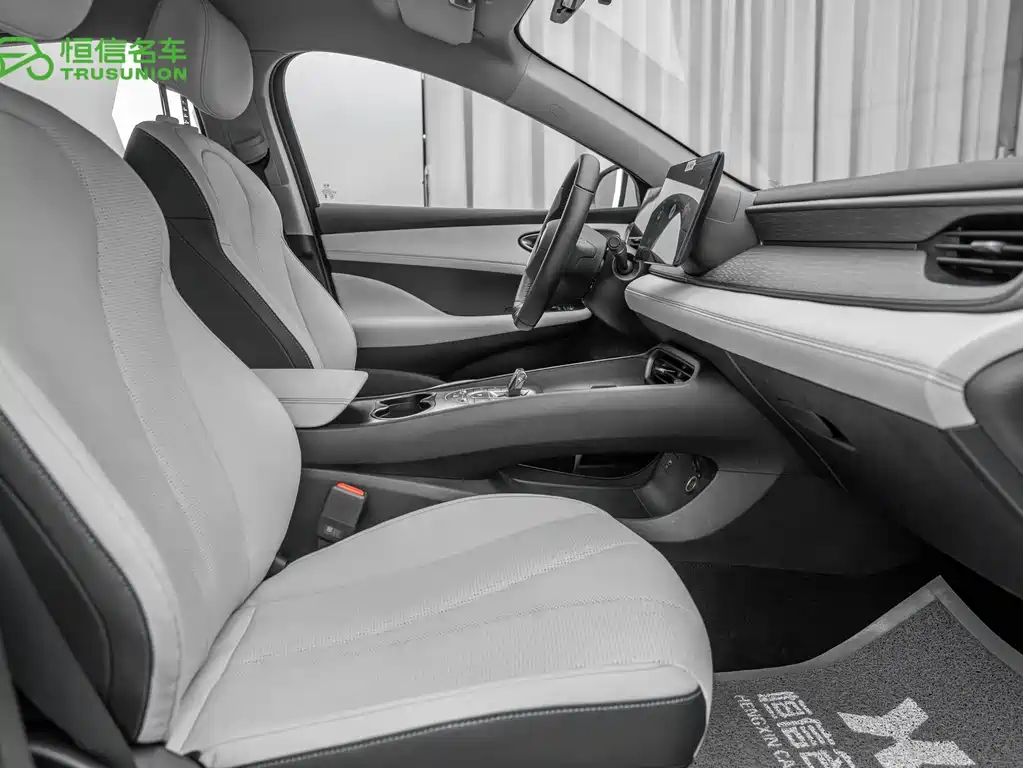 BYD Seal 05 DM-i — миниатюра 15