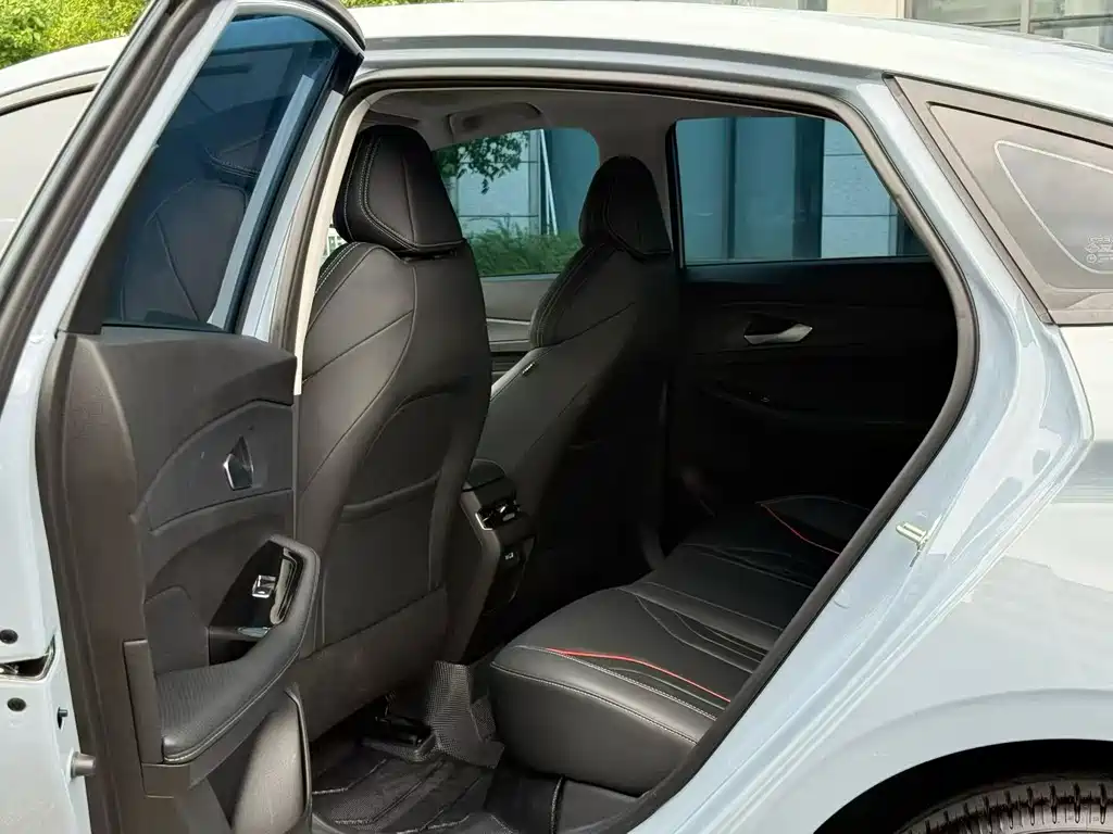 Geely Binrui — миниатюра 6