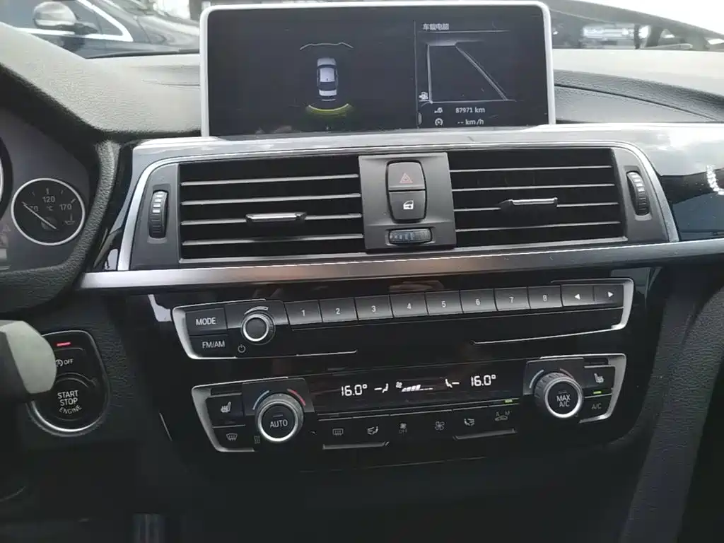BMW 3 Series — миниатюра 13