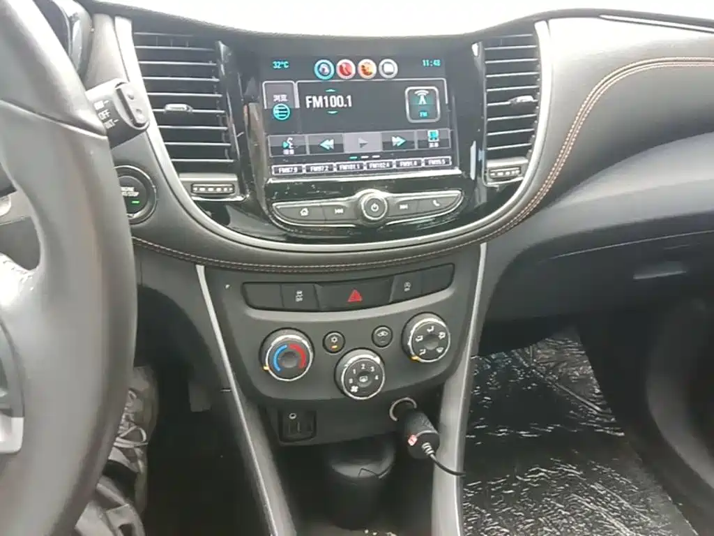Chevrolet Trax — миниатюра 18