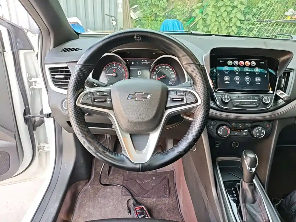 Chevrolet Monza — миниатюра 11