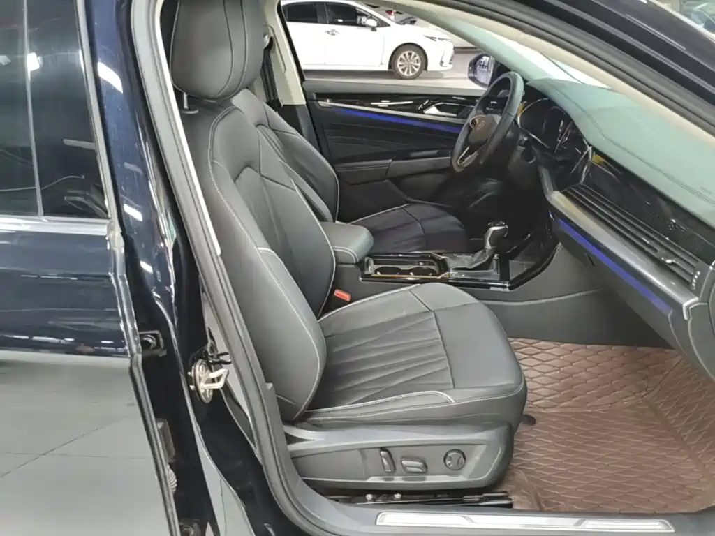 Volkswagen Passat — миниатюра 25