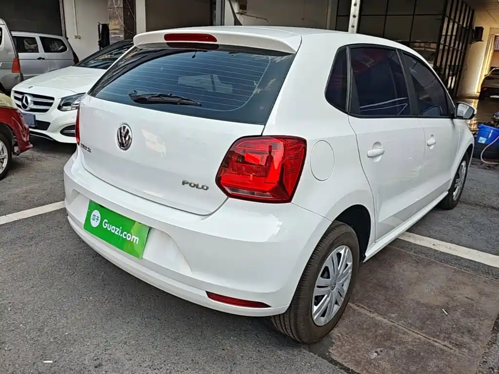 Volkswagen Polo — миниатюра 7