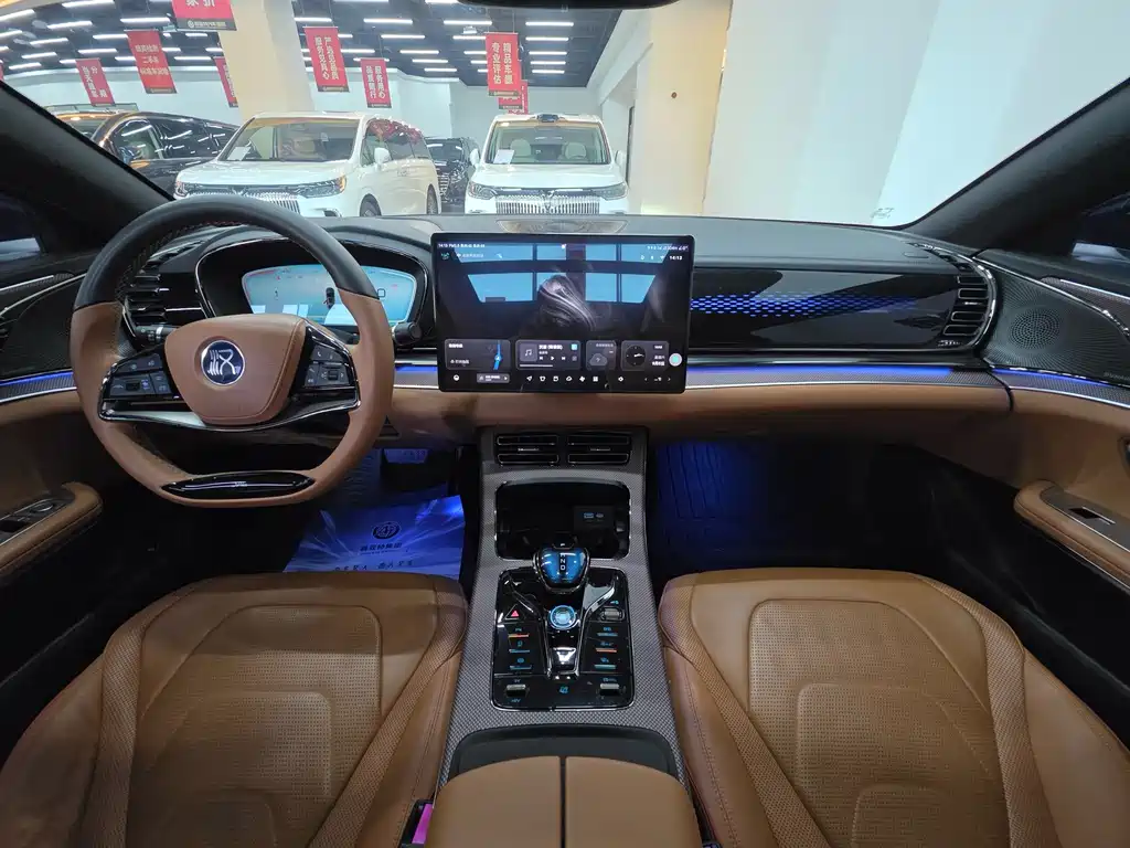 BYD Han — миниатюра 13