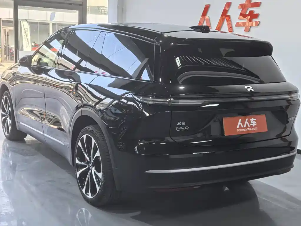 NIO NIO ES8