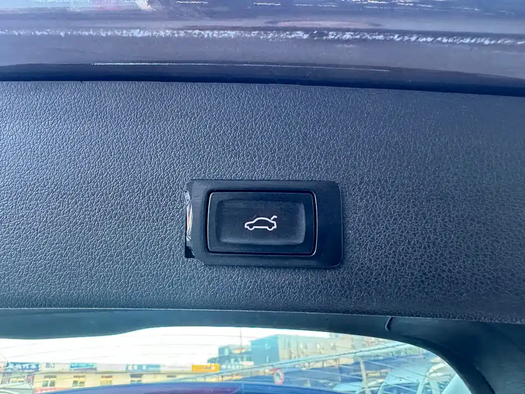 Audi Q5 — миниатюра 12