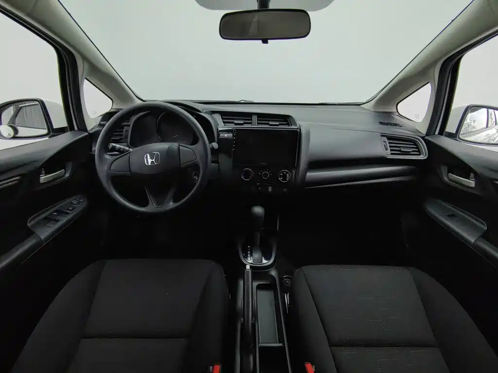 Honda Fit — миниатюра 5