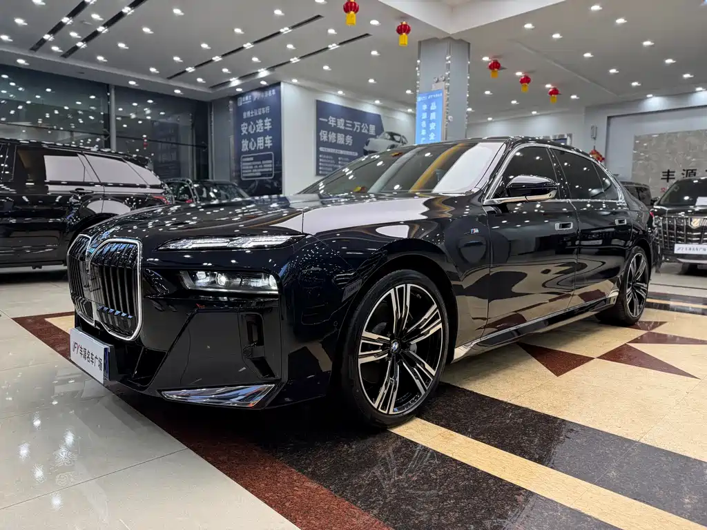 BMW 7 SERIES