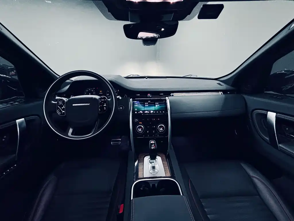 Land Rover Discovery Sport — миниатюра 6