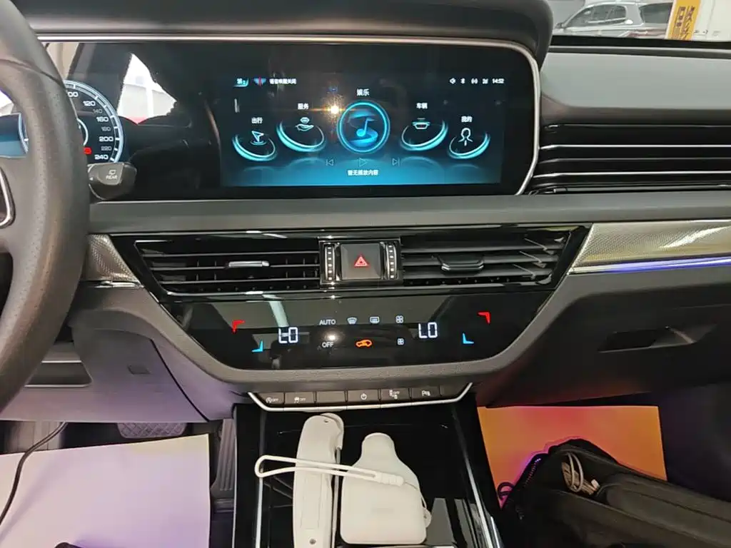 Hongqi Hongqi HS5 — миниатюра 13