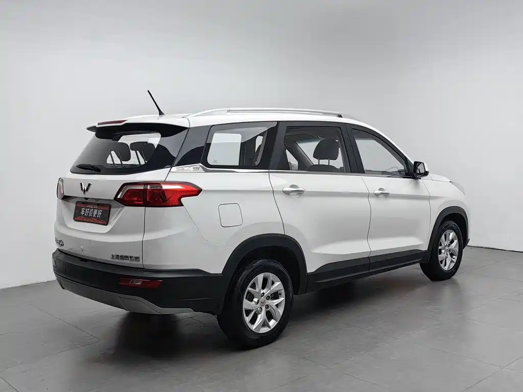 Wuling Hongguang S3 — миниатюра 2