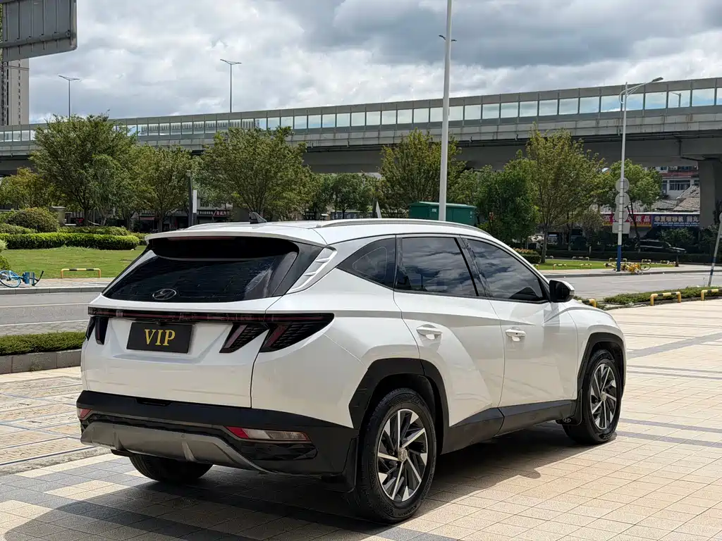 Hyundai Tucson — миниатюра 10