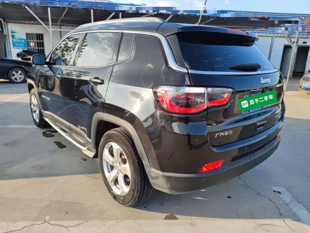 Jeep Compass — миниатюра 5