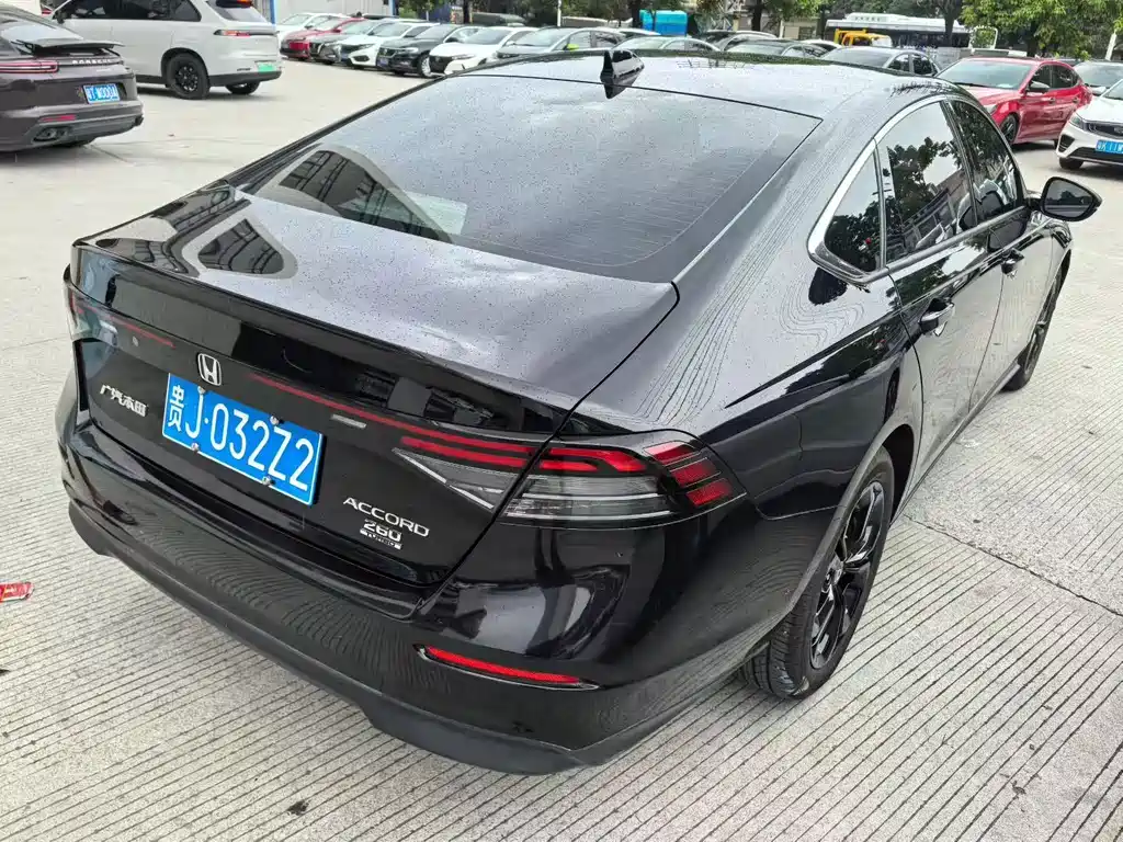 Honda Accord 2025 260TURBO Luxury