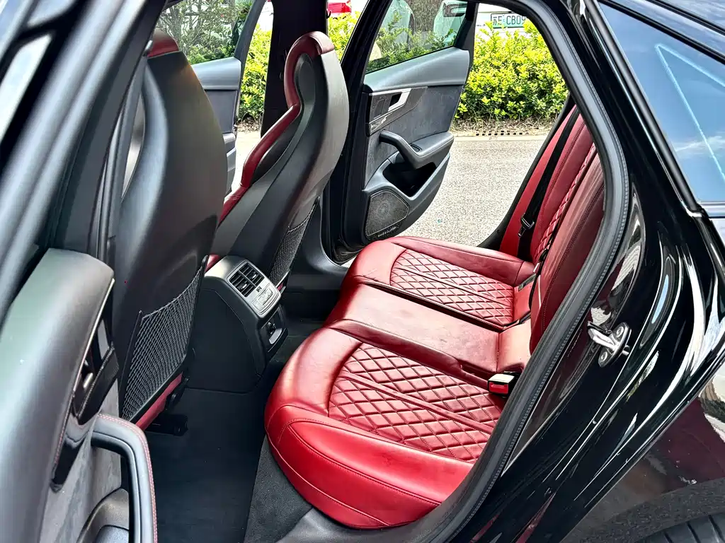 Audi S4 — миниатюра 8