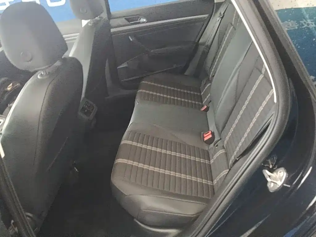 Volkswagen Lavida — миниатюра 17