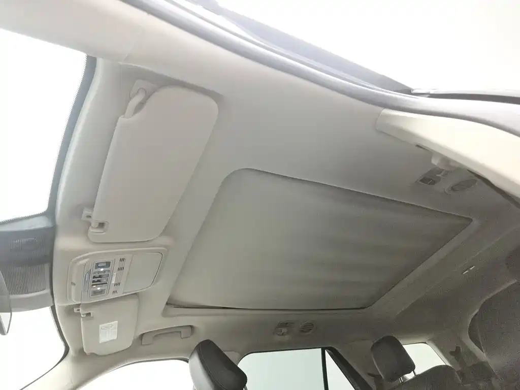 Ford Explorer — миниатюра 14
