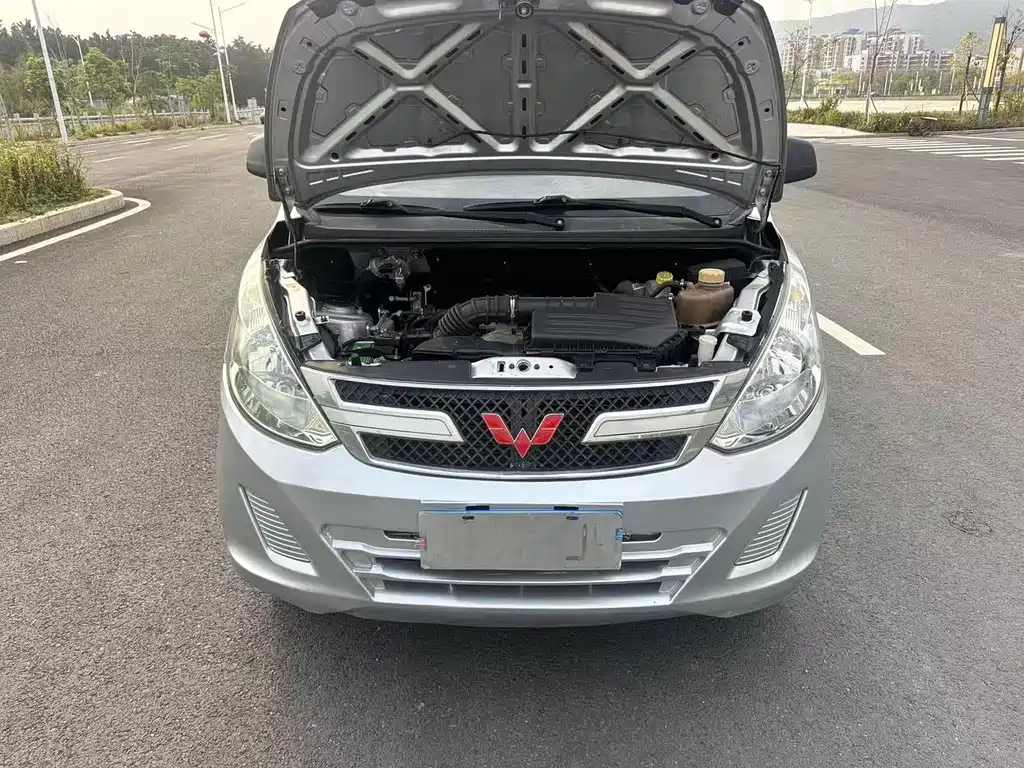 Wuling Rongguang V — миниатюра 17