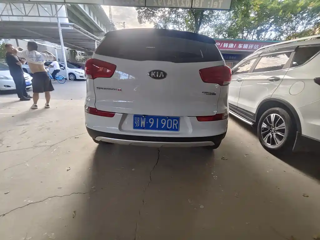 Kia Sportage — миниатюра 9