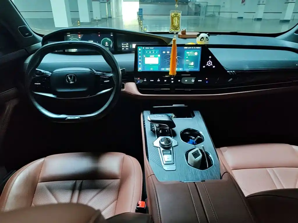 Changan UNI-K iDD — миниатюра 10