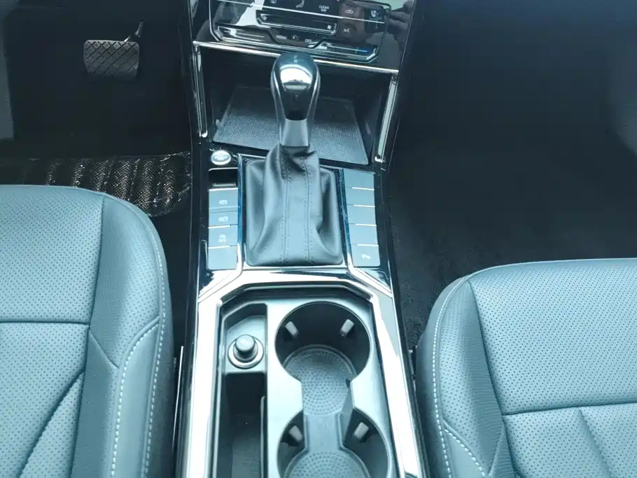 Volkswagen Passat — миниатюра 16