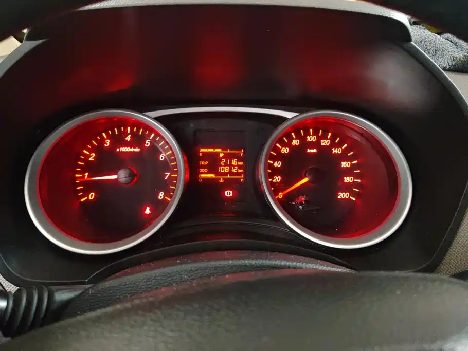 Wuling Hongguang — миниатюра 14