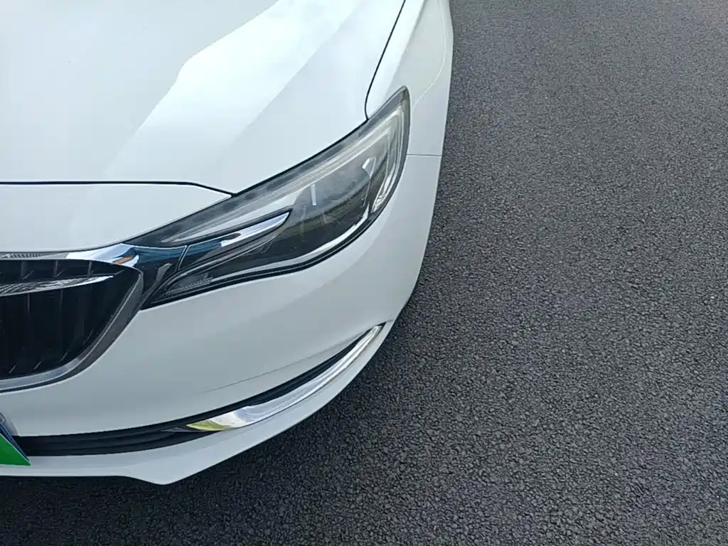 Buick Excelle — миниатюра 24