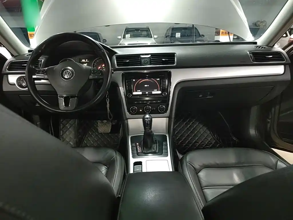 Volkswagen Passat — миниатюра 10