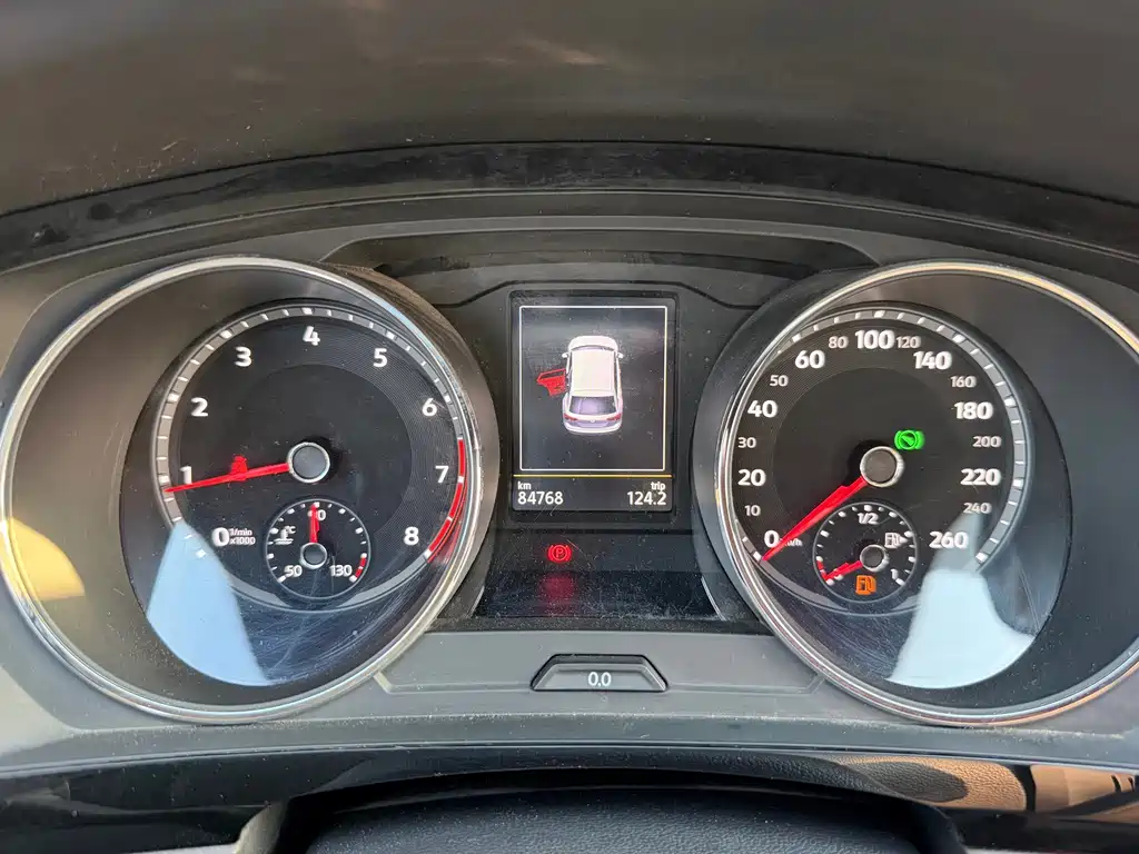 Volkswagen Tiguan L — миниатюра 18