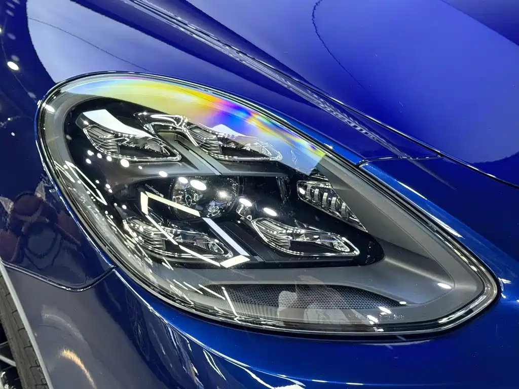 Porsche Panamera — миниатюра 13