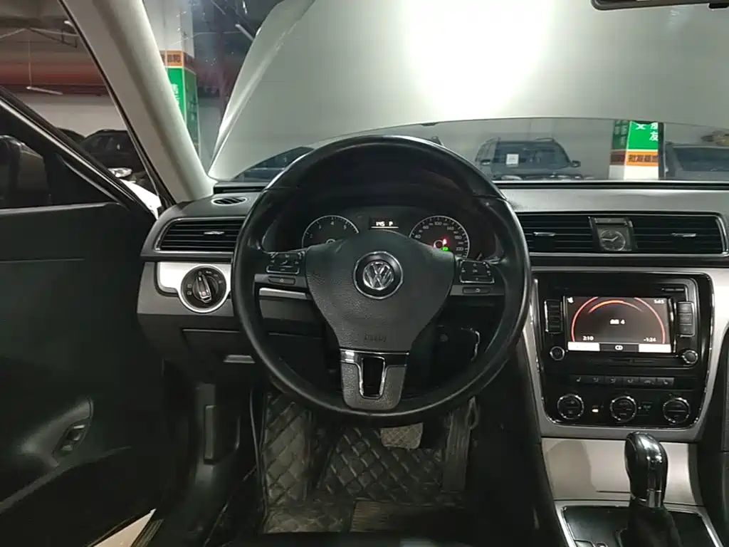 Volkswagen Passat — миниатюра 11