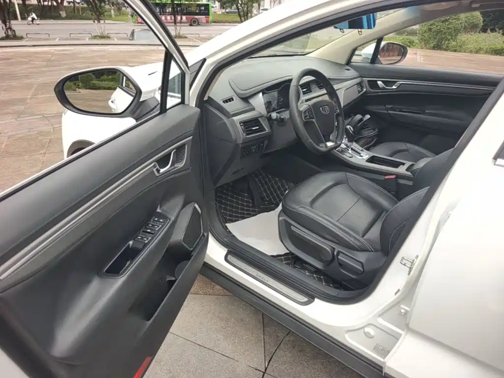 Geely Emgrand GS — миниатюра 16