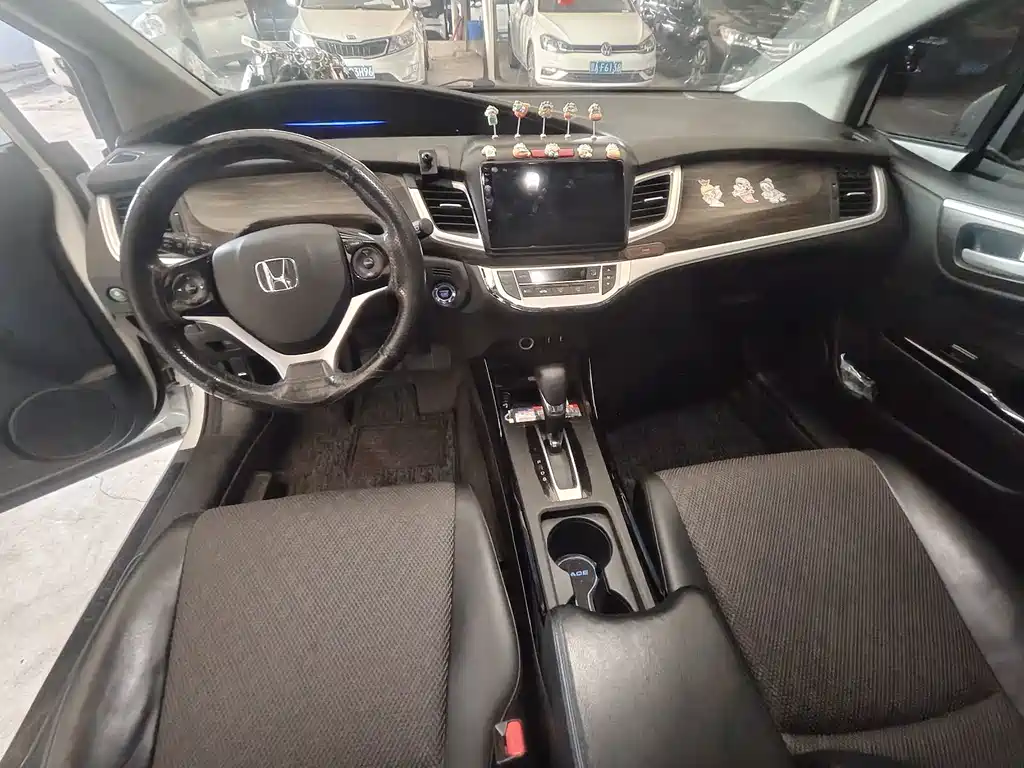 Honda Jade — миниатюра 6