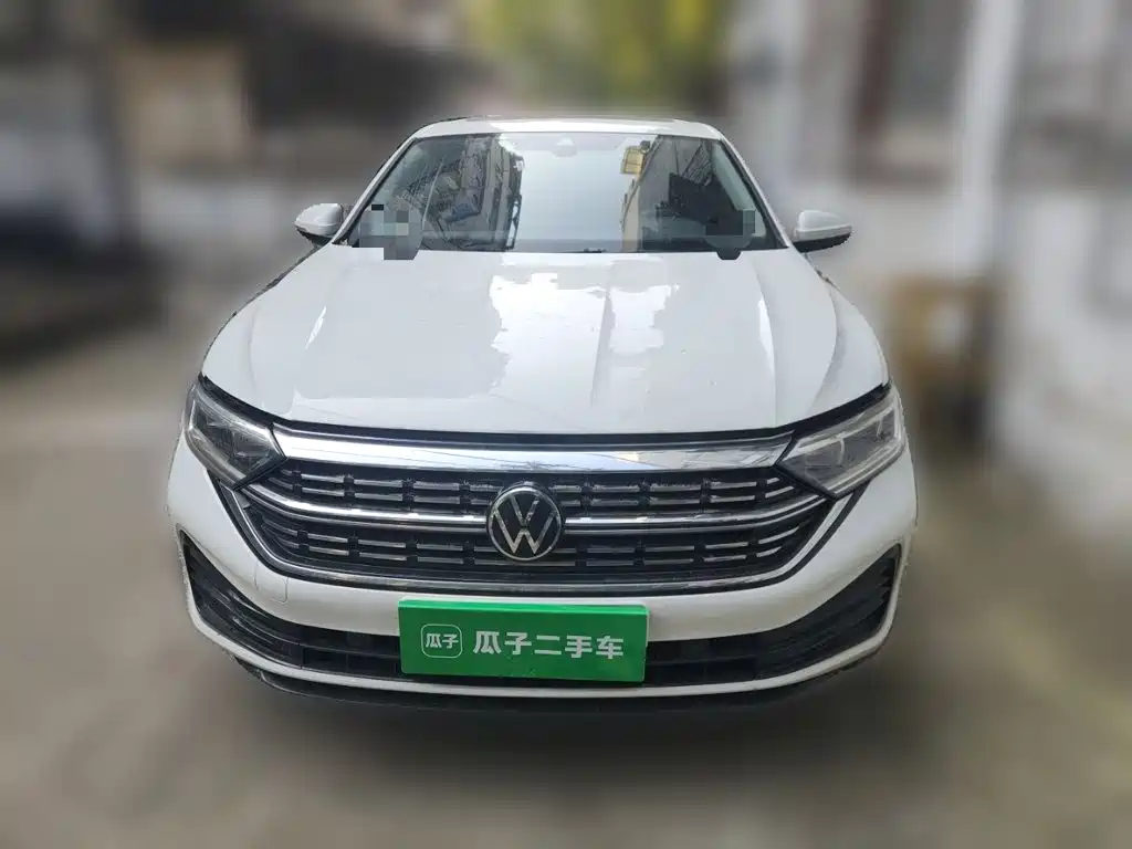 Volkswagen Sagitar — миниатюра 23