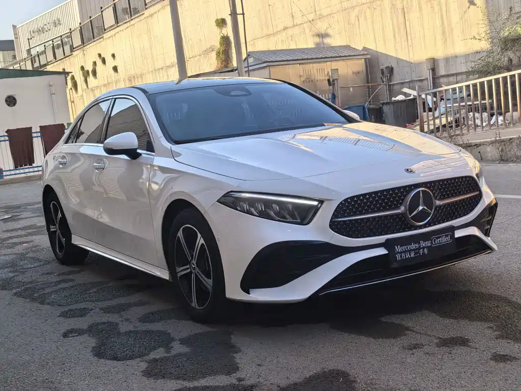 Mercedes-Benz A-Class — миниатюра 8