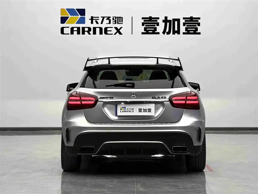 MERCEDES-BENZ GLA AMG