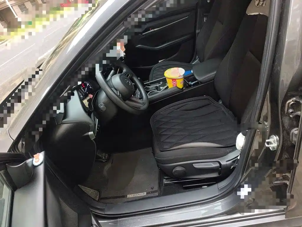 Mazda 3 Axela — миниатюра 11
