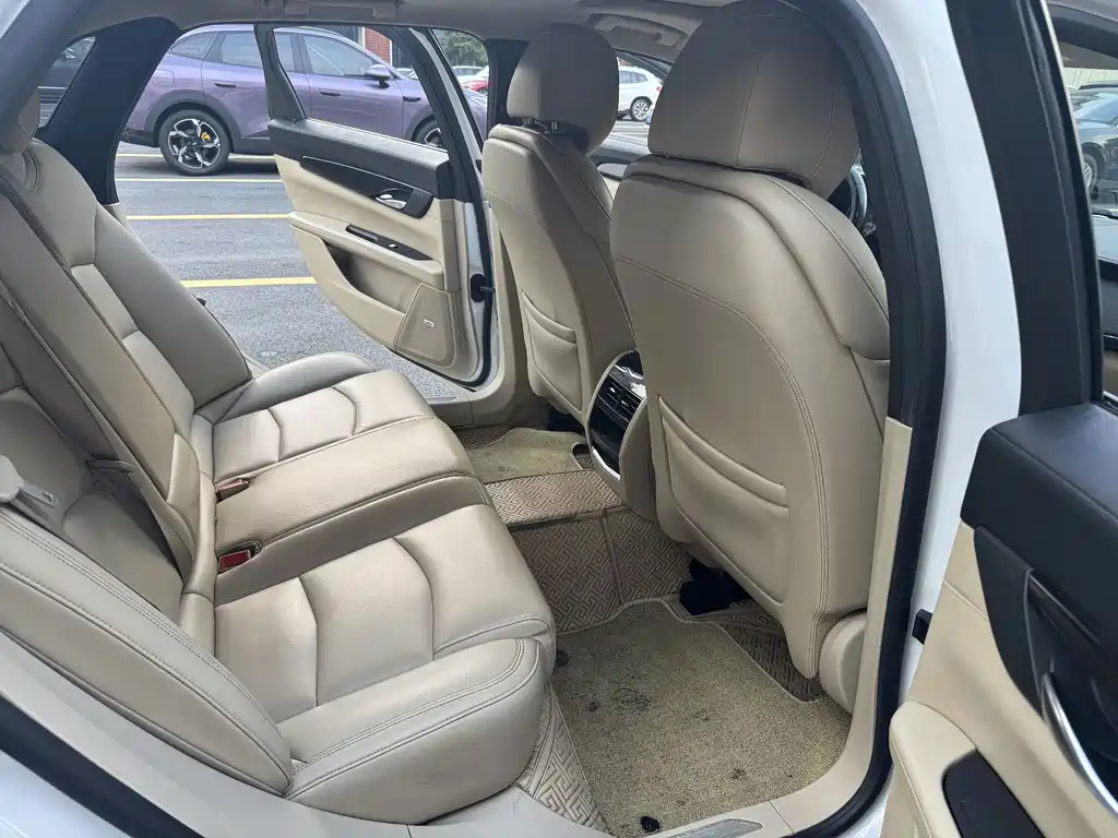 Cadillac CT6 — миниатюра 13
